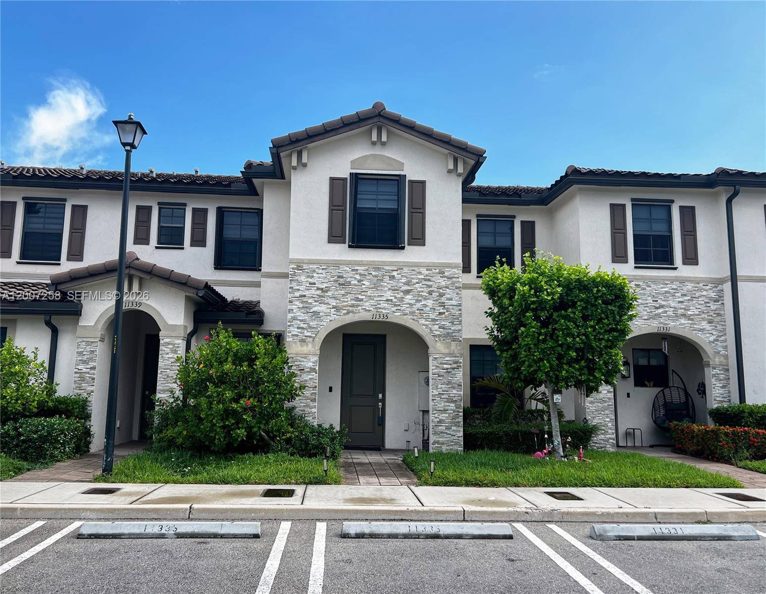 11335 SW 248th TerHomestead - picture