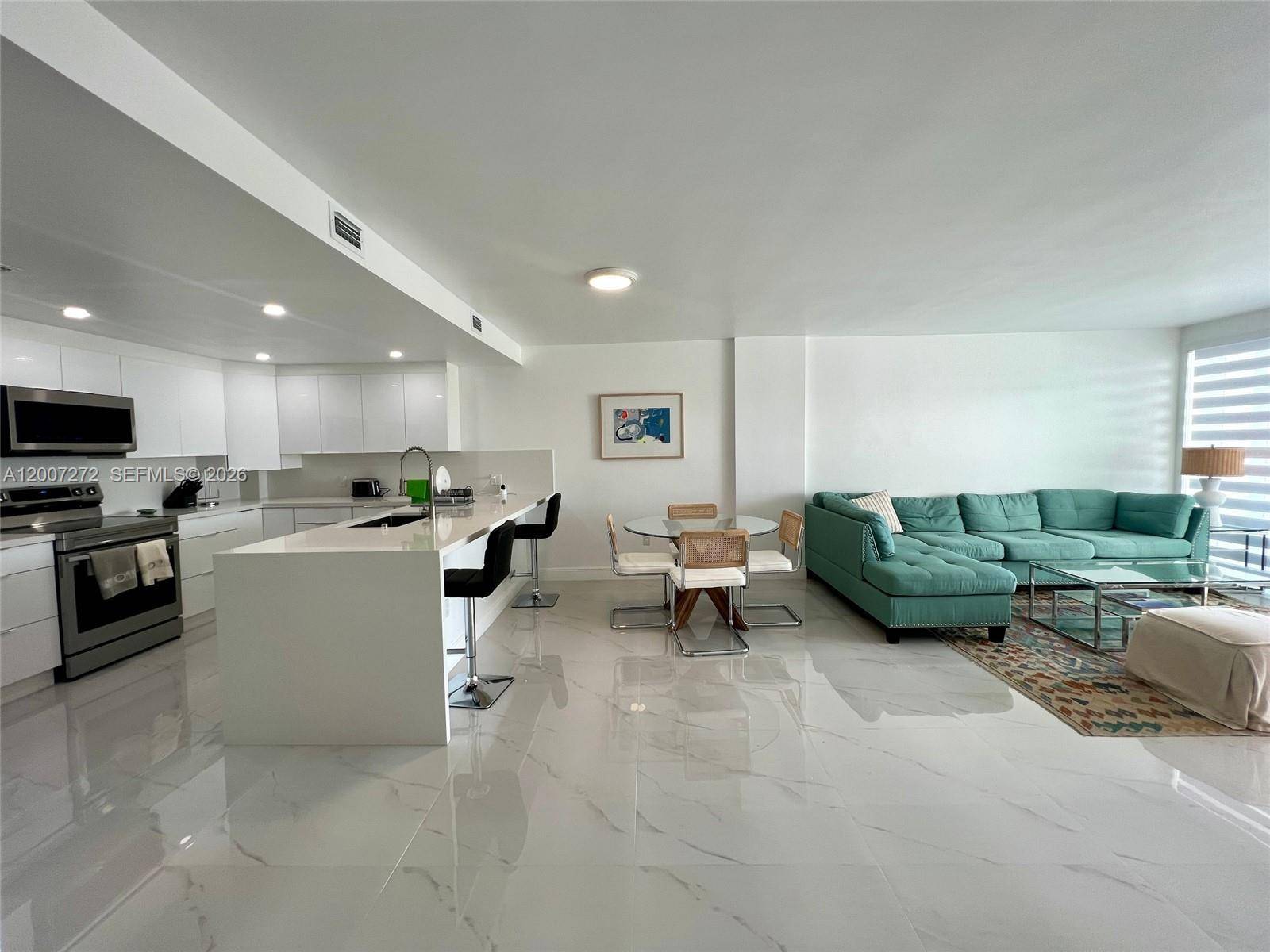 155 Ocean Lane DrKey Biscayne - Condo/Co-Op/Annual,Condo condo unit 1011 - picture