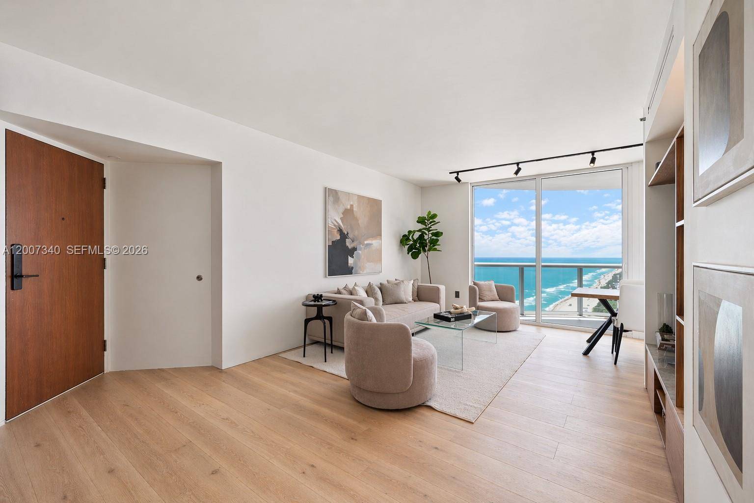 6365 Collins AveMiami Beach - Condo 5+ Stories,Condo condo unit 3904 - picture
