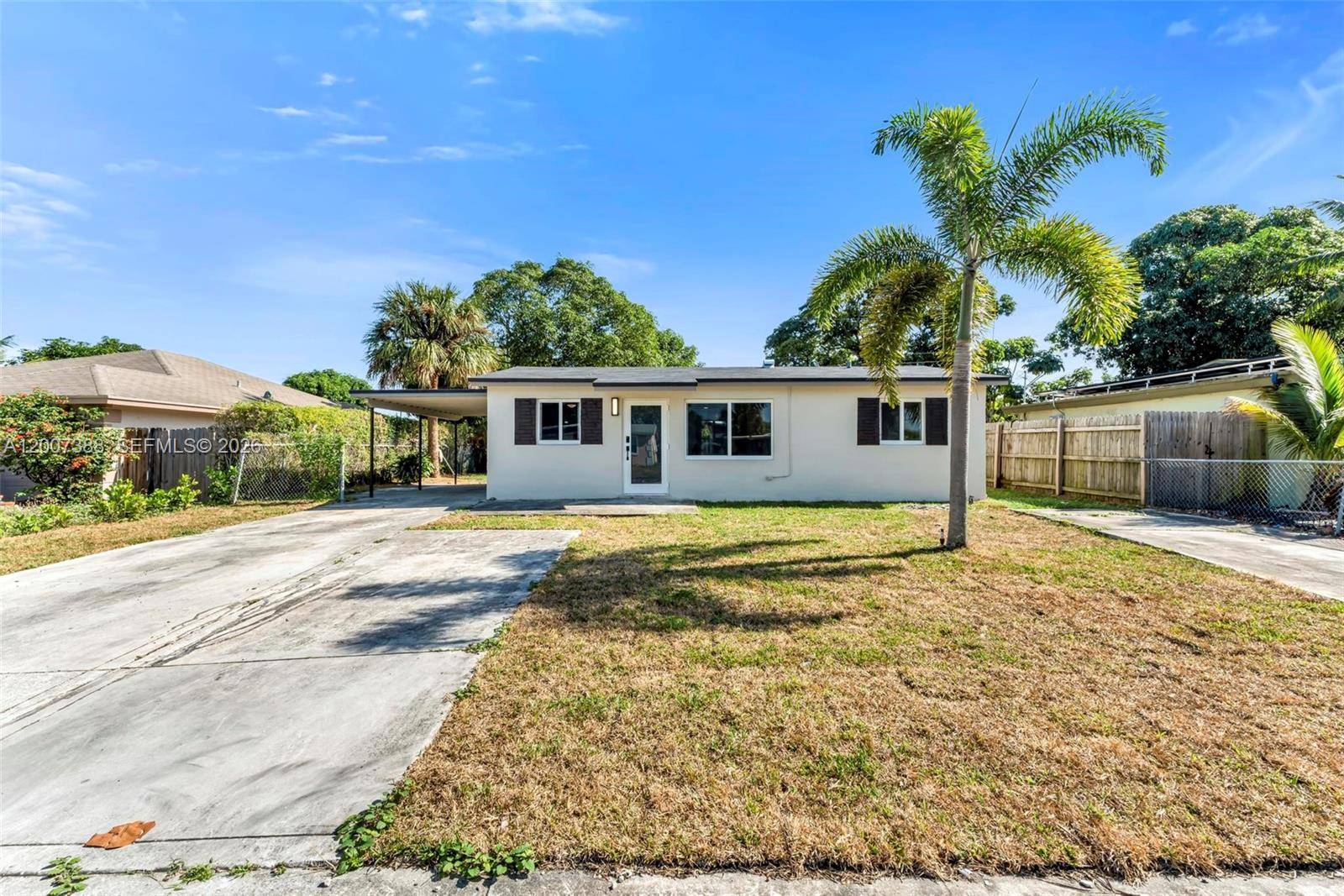 311 NW 12th AveDelray Beach - picture