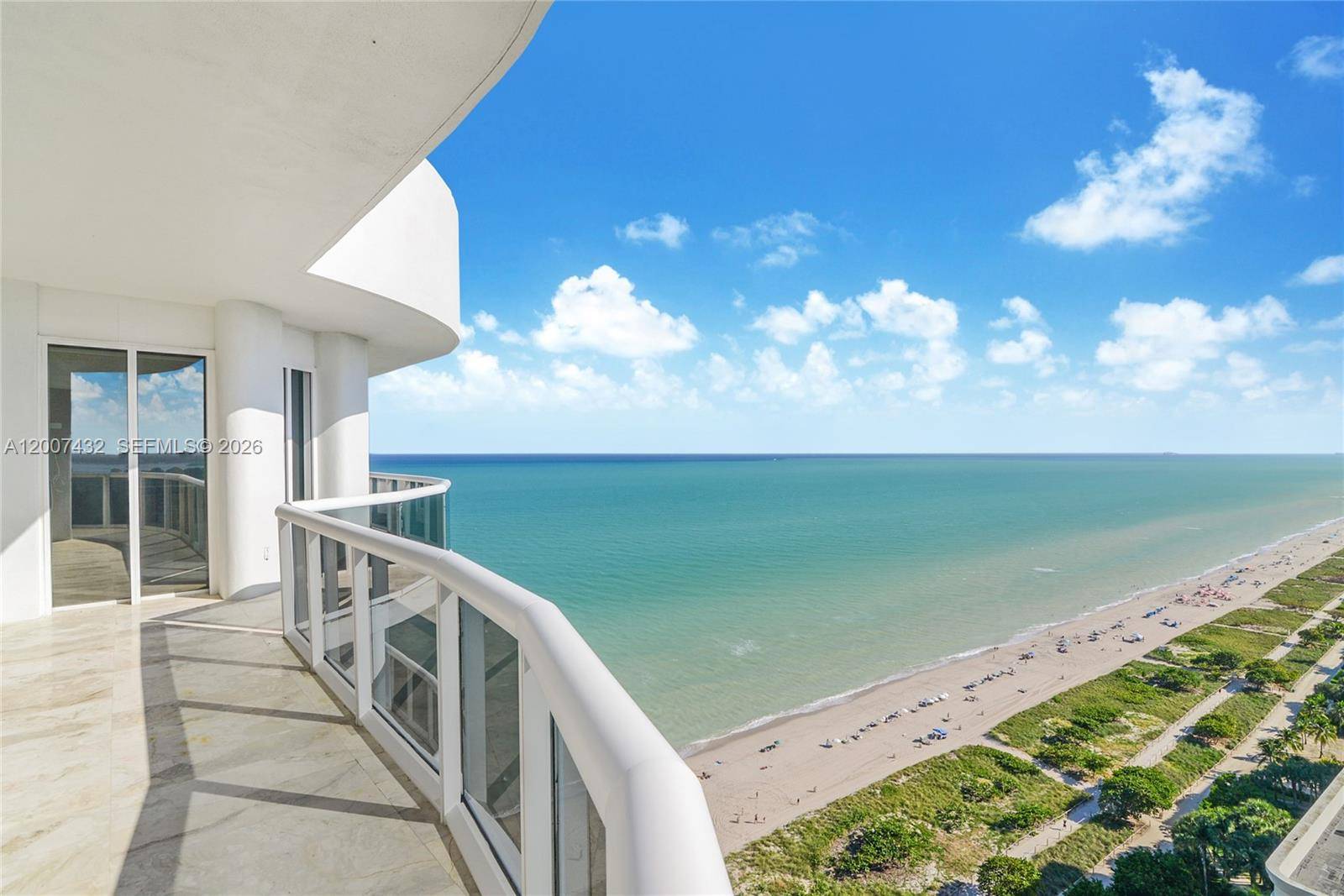 9601 Collins AveBal Harbour - Condo/Co-Op/Annual,Condo condo unit T4 - picture