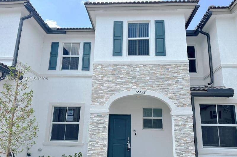 12428 NW 23rd CtMiami - picture