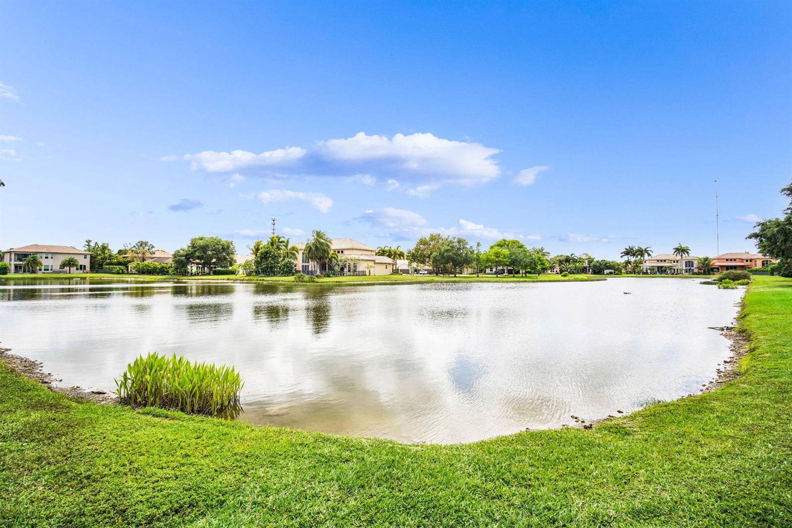 9192 PinevilleLake Worth - picture