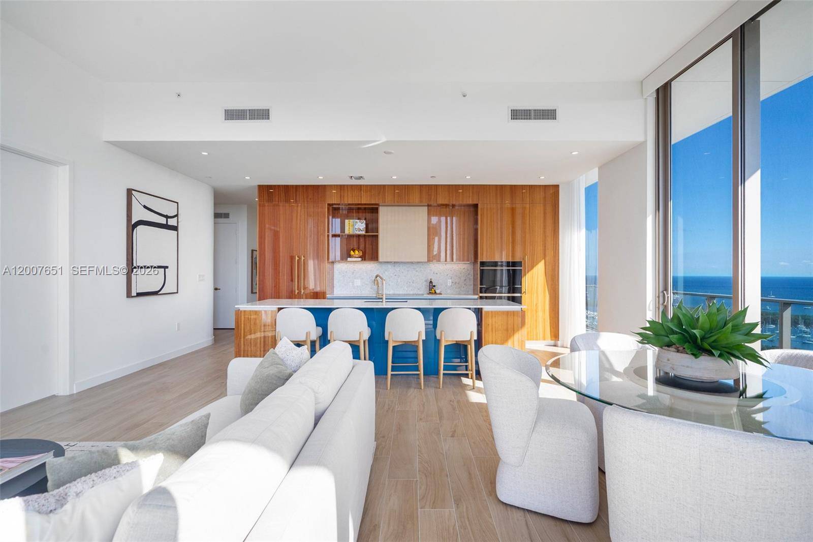 2655 S Bayshore DrCoconut Grove - Condo 5+ Stories,Condo condo unit 1911 - picture