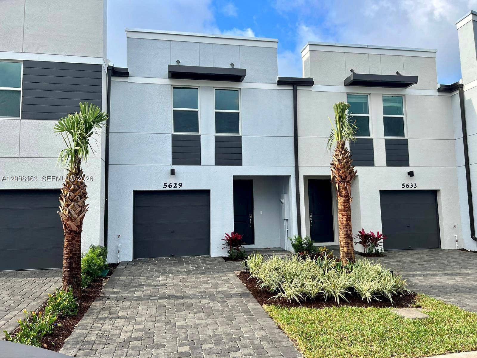 5629 Mentmore DrMangonia Park - picture