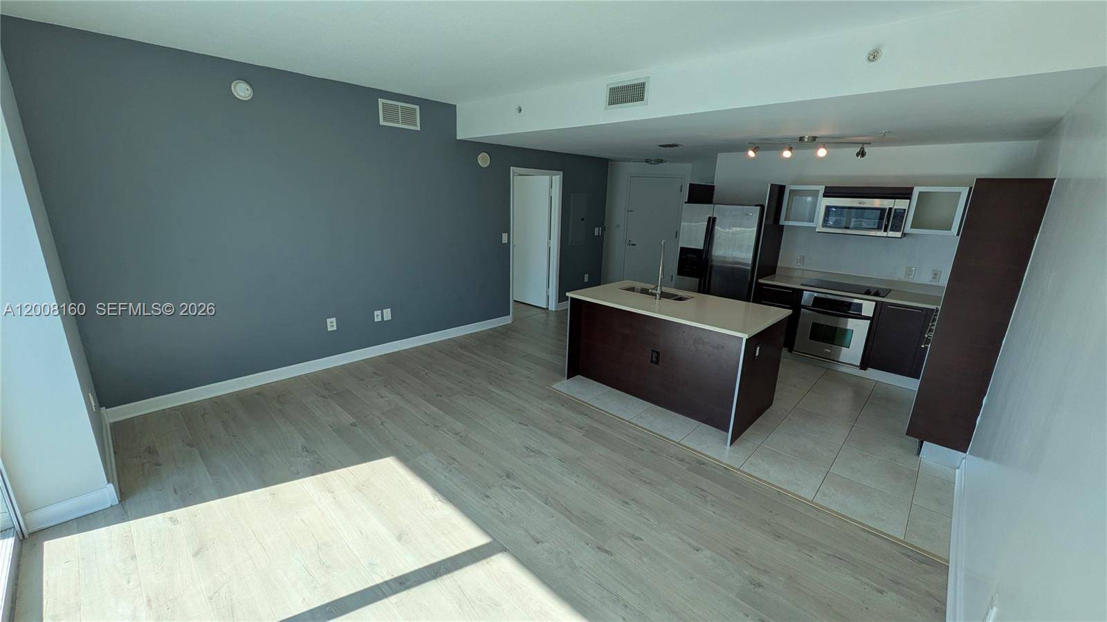 1900 N Bayshore DrMiami - QUANTUM ON THE BAY CONDO condo unit 4007 - picture