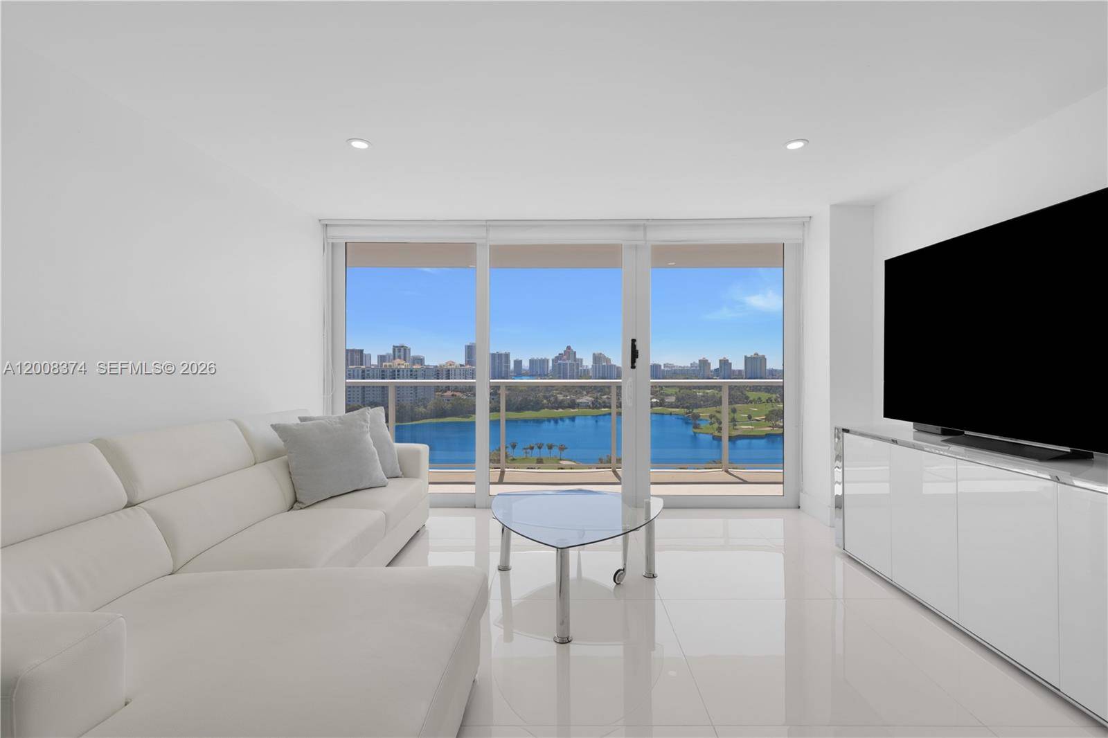 3701 N Country Club DrAventura - FLAMENCO CONDO TOWER I,Flamenco Condo condo unit 1805 - picture