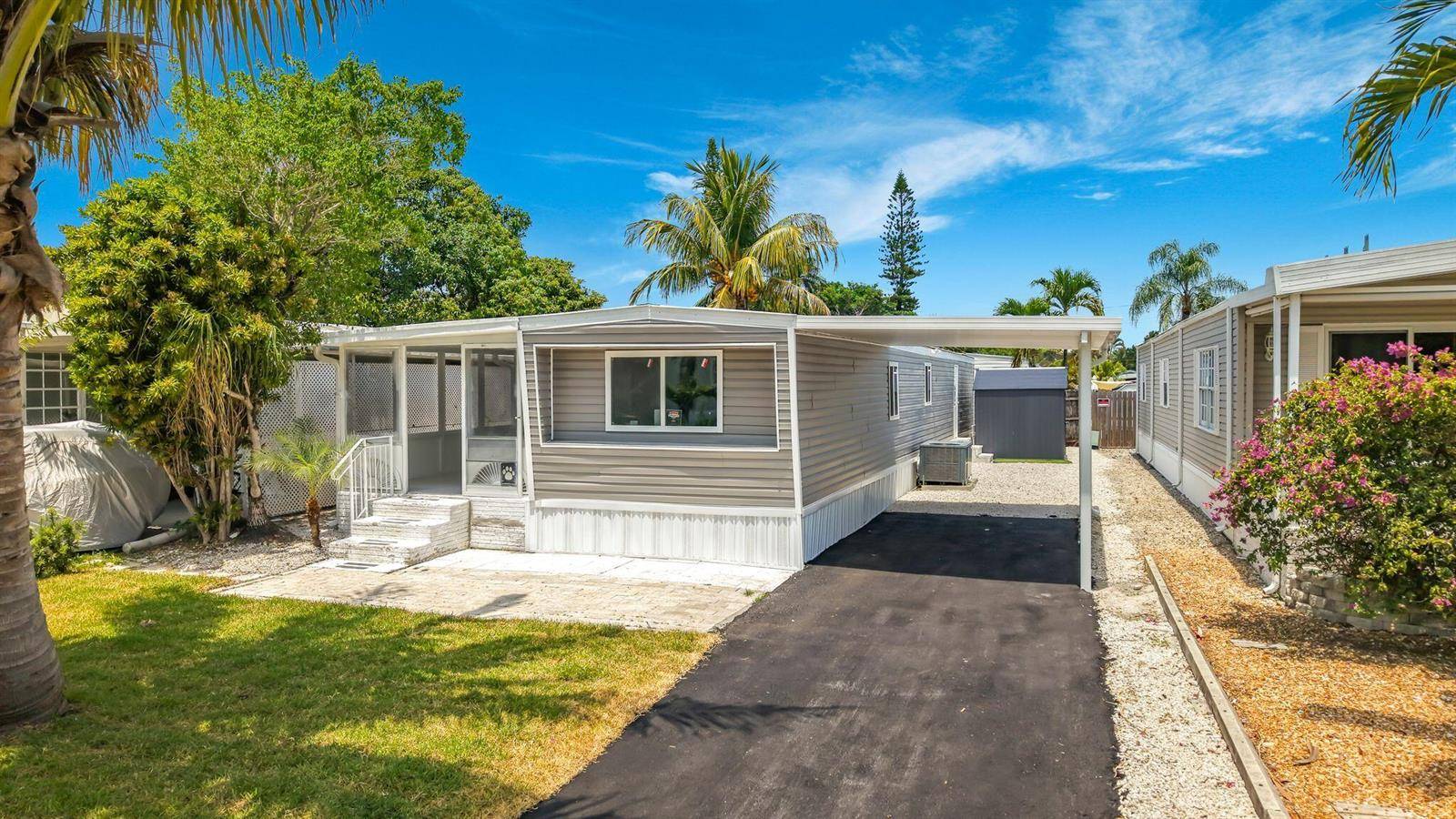 2611 E MarinaDania Beach - picture