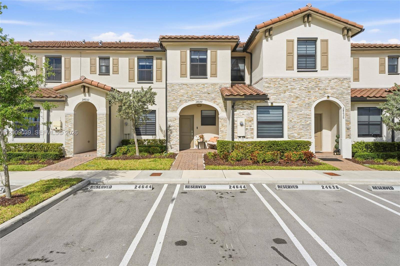 24644 SW 118th CtHomestead - picture