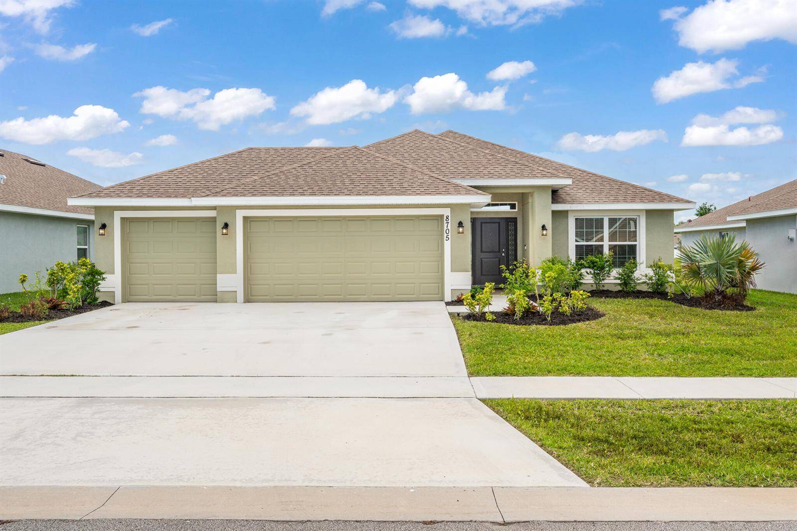 8705 MeranoFort Pierce - picture