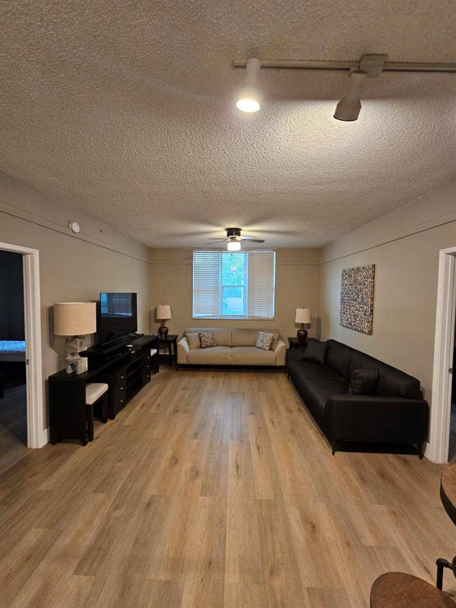 780 S SapodillaWest Palm Beach - Condo condo unit 105 - picture