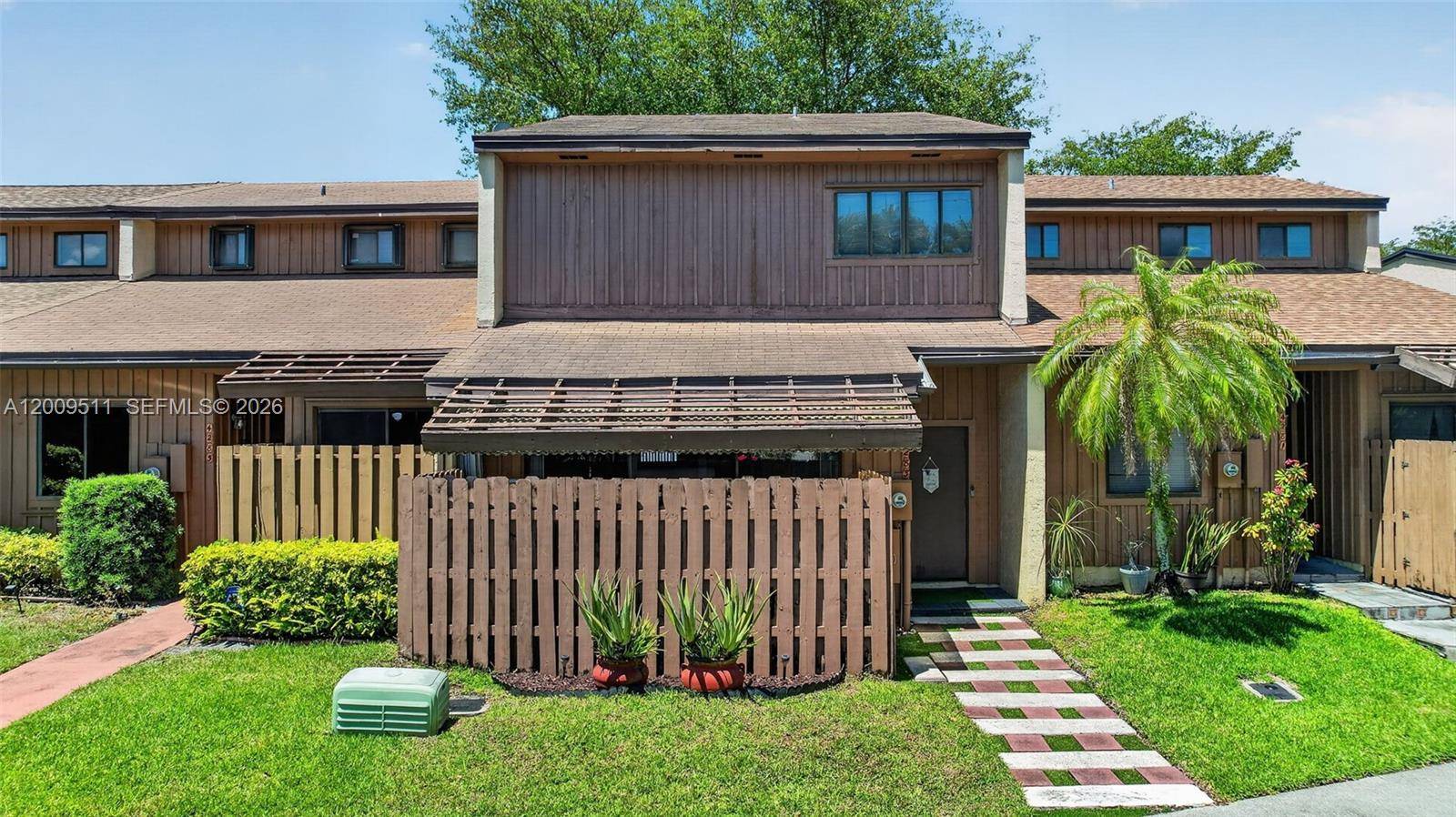 4283 S Pine Island RdDavie - picture