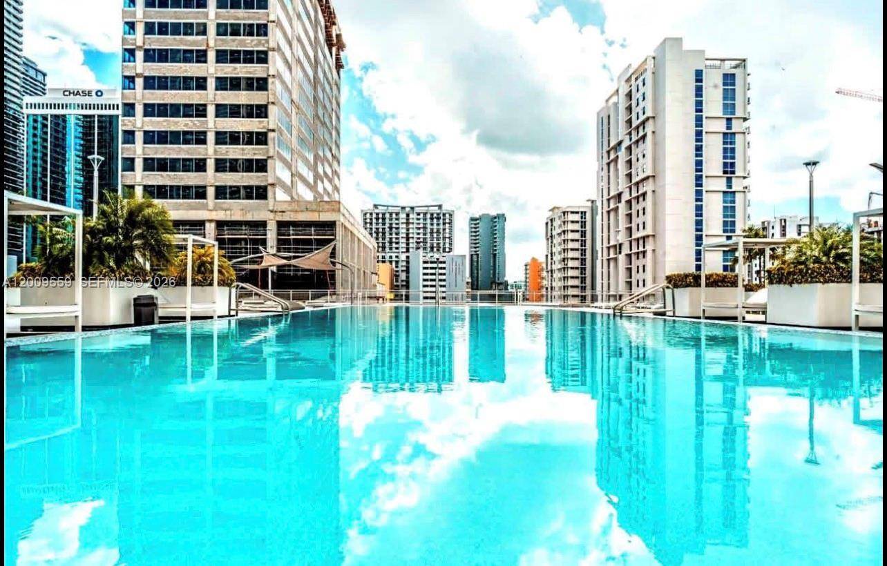690 SW 1st CtMiami - Condo/Co-Op/Annual,Condo condo unit PHI06 - picture