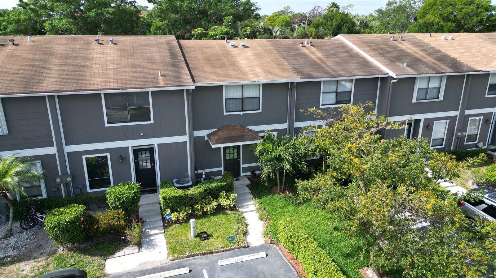 850 HillWest Palm Beach - Society Hill Cannongate condo unit D - picture