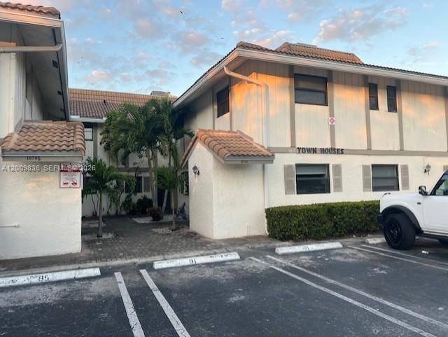 10789 Royal Palm BlvdCoral Springs - Townhouse,Condo condo unit 4 - picture