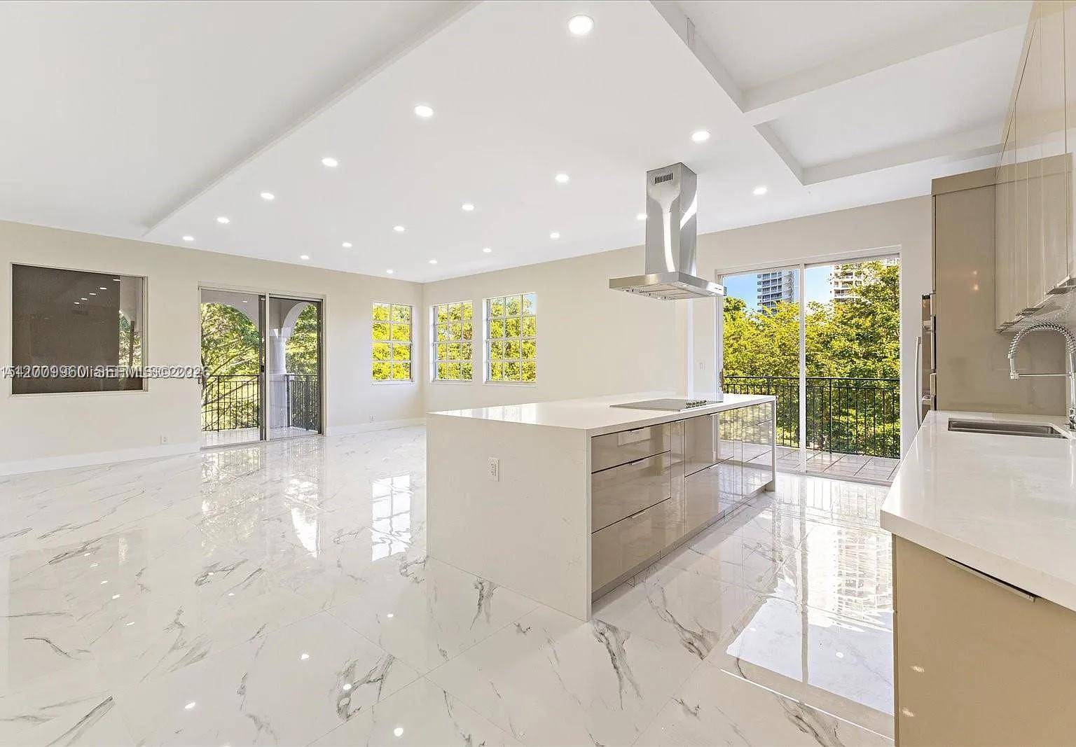 3900 Island BlvdAventura - Condo 5+ Stories,Condo condo unit B408 - picture