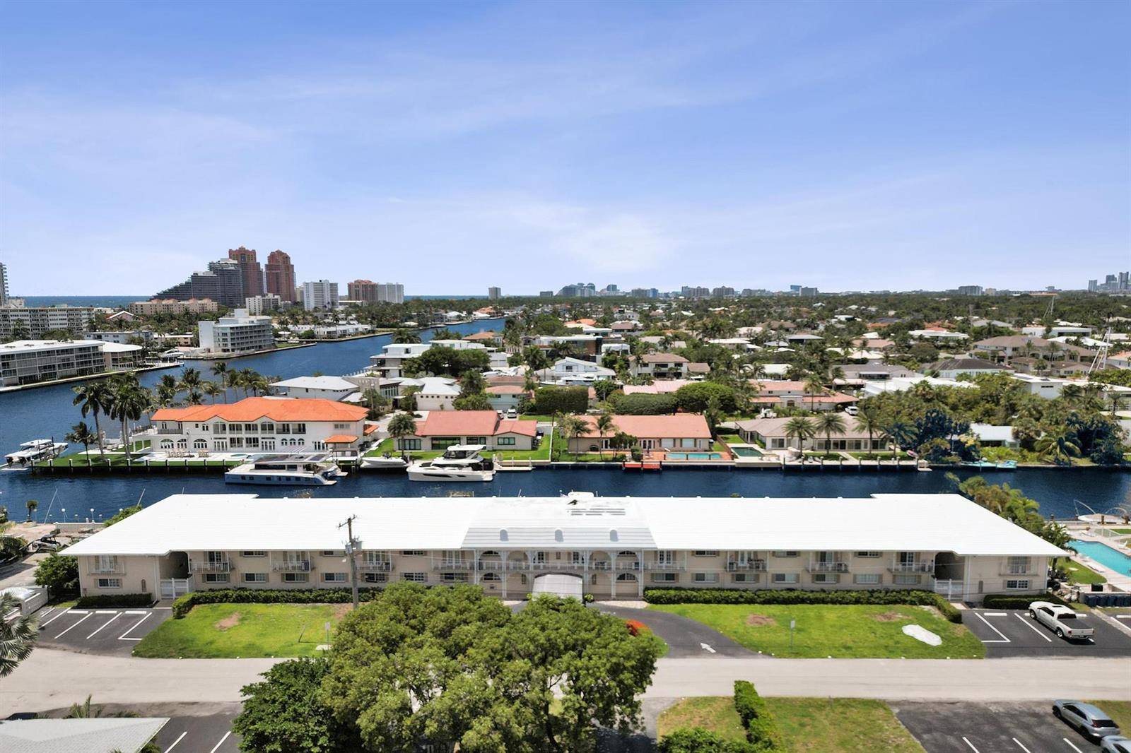 2866 NE 30thFort Lauderdale - LAFAYETTE ARMS CO-OP,Lafayette Arms condo unit 9 - picture