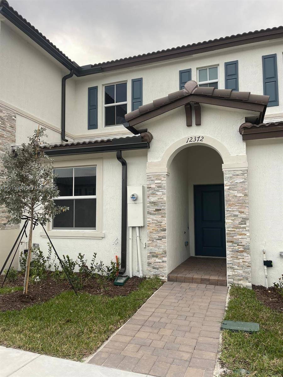 12372 NW 23rd CtMiami - Townhouse/Villa-Annual,Townhouse condo unit 12372 - picture
