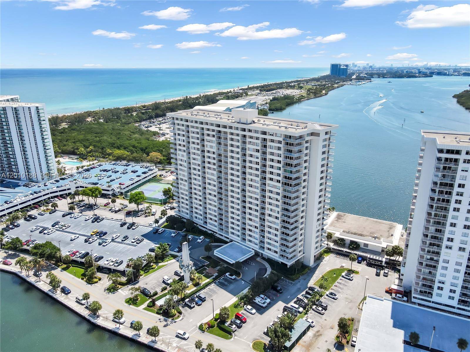 300 Bayview DrSunny Isles Beach - ARLEN HOUSE CONDO condo unit 605 - picture