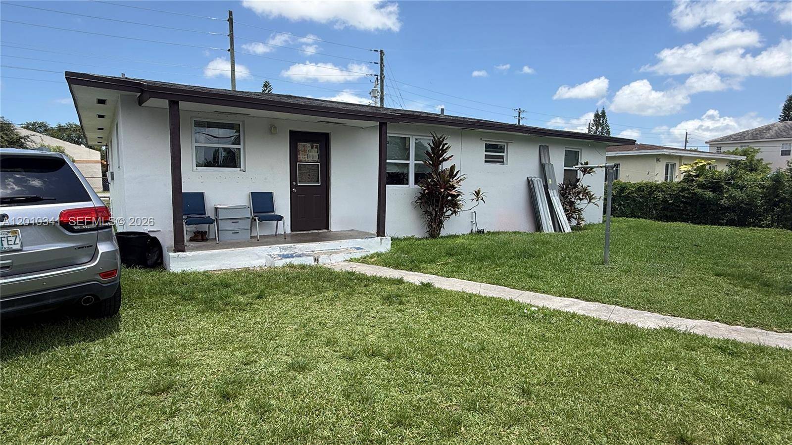 1334 NW 6th AveFlorida City - picture