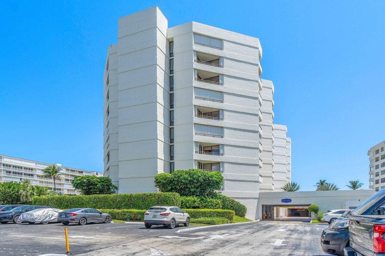 3560 S OceanSouth Palm Beach - Condo condo unit 809 - picture