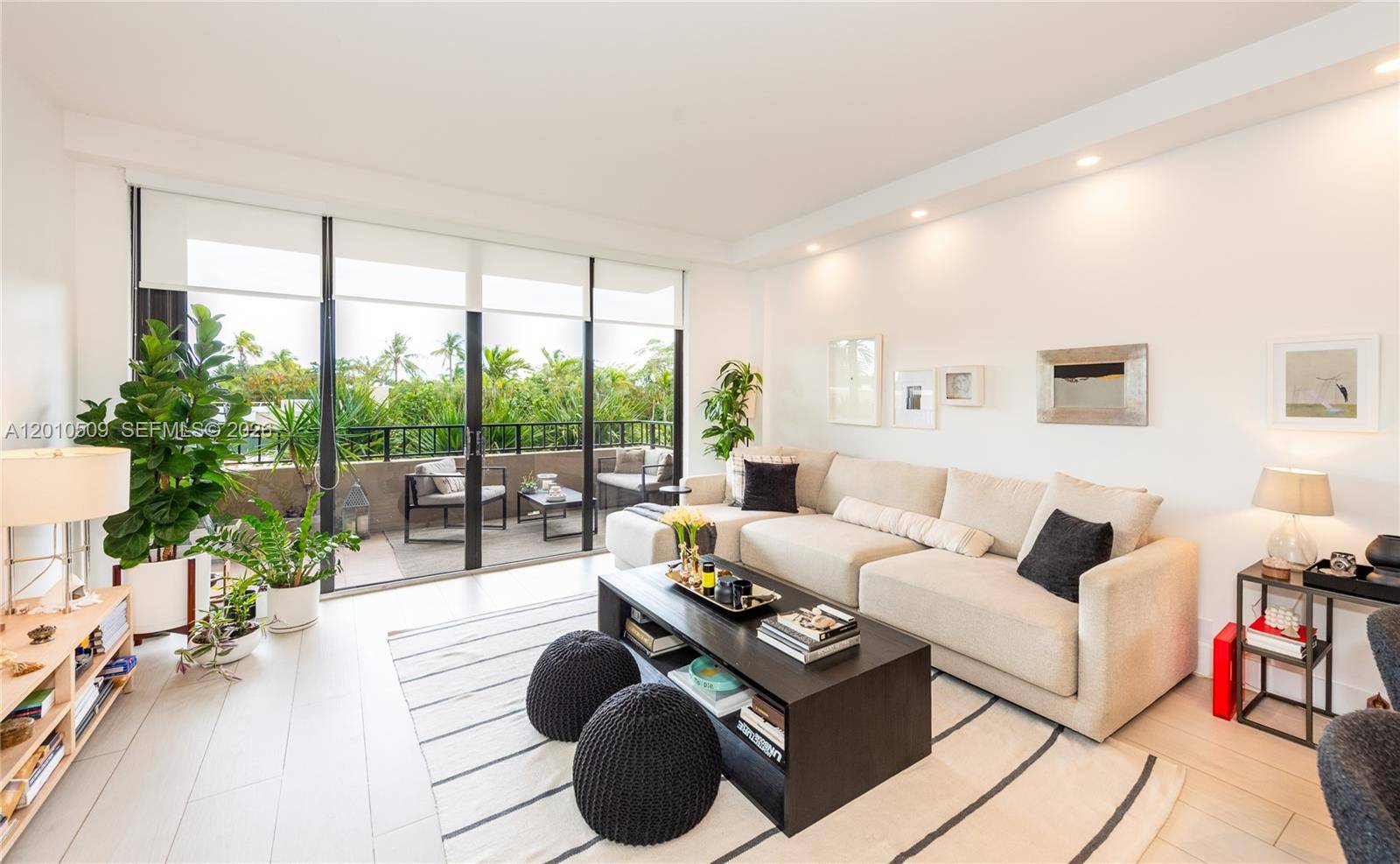 151 Crandon BlvdKey Biscayne - THE EMERALD BAY condo unit 241 - picture