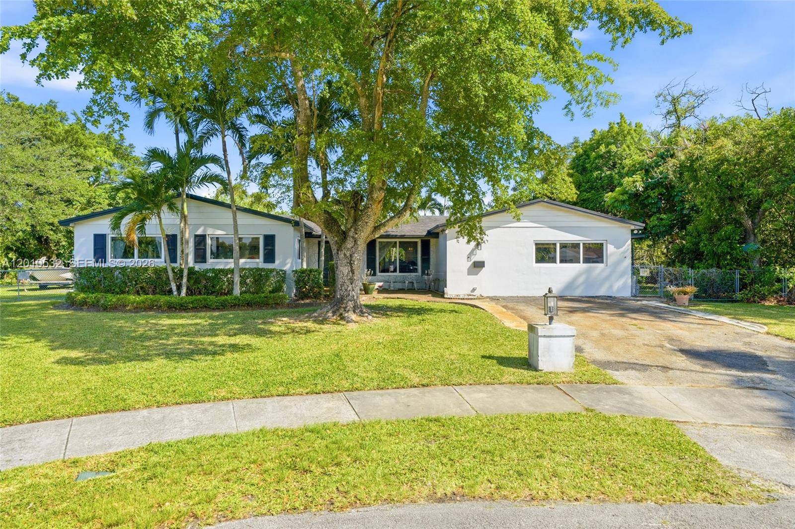9331 SW 104th CtMiami - picture