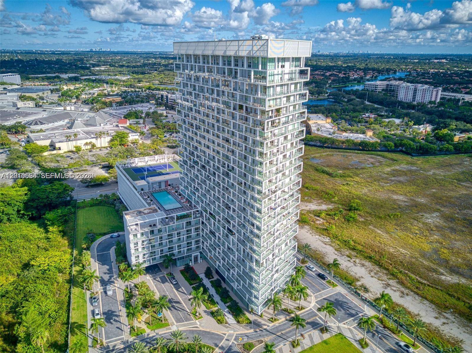 2000 Metropica WaySunrise - Condo 5+ Stories,Condo condo unit 2304 - picture