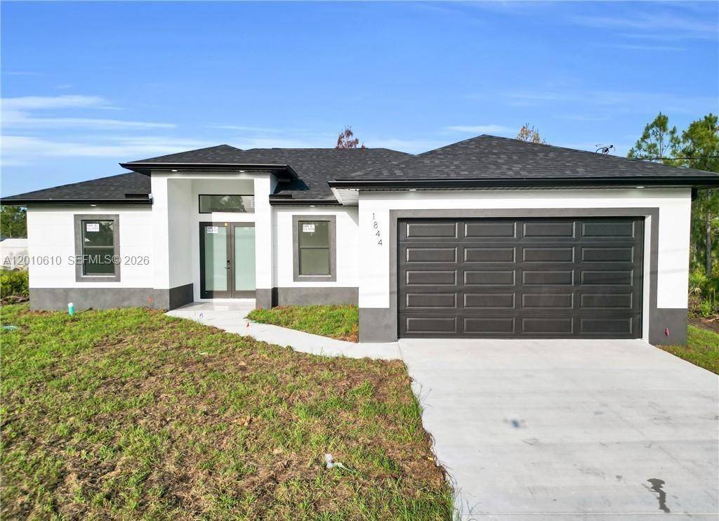 346 Ranchito AveLehigh Acres - picture