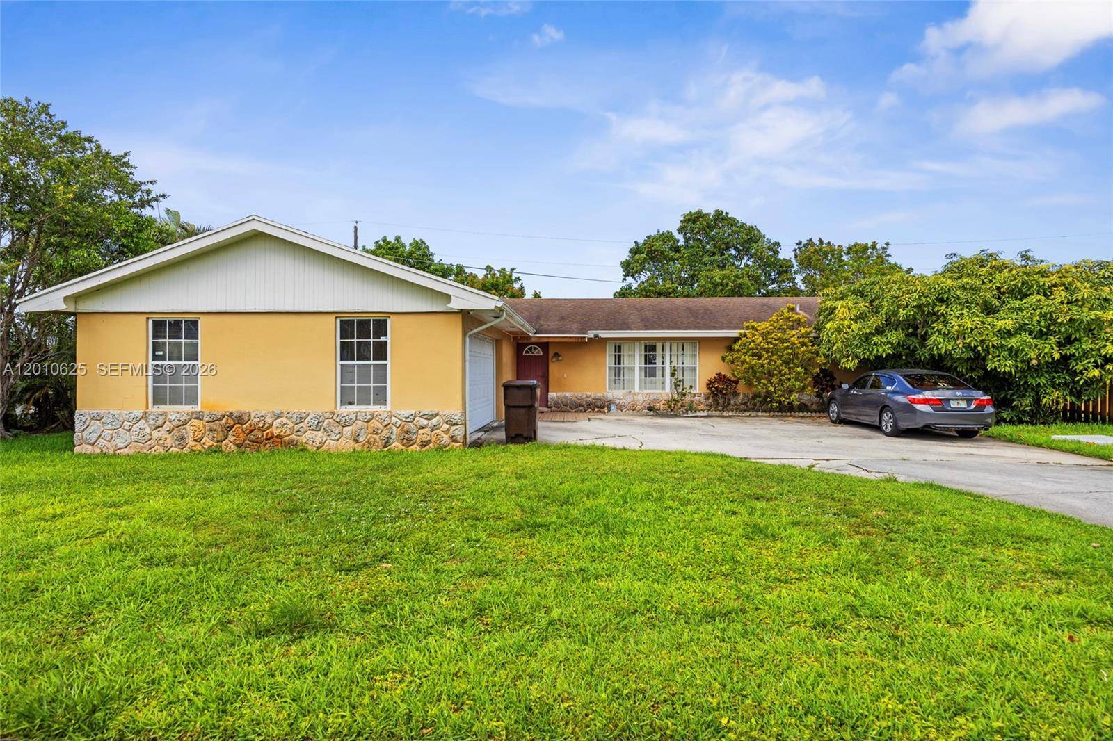 1831 Hiltonia CirWest Palm Beach - picture
