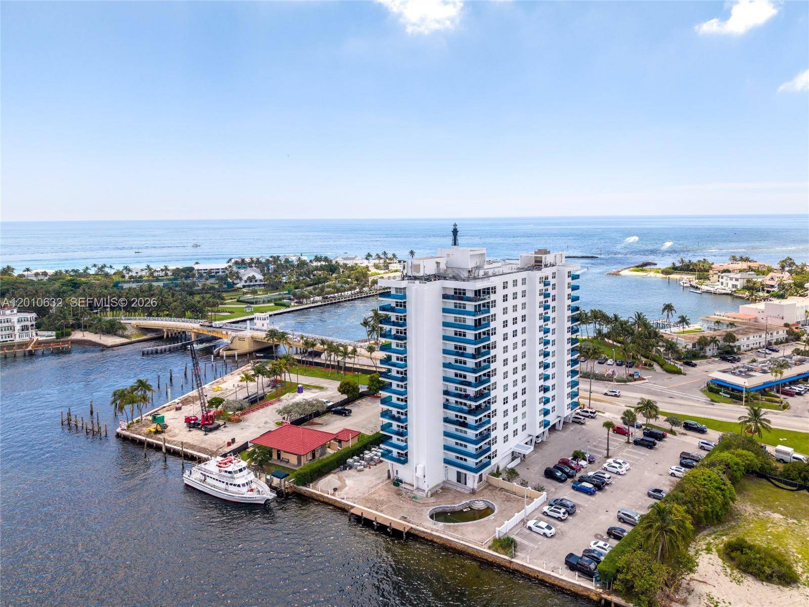 2639 N Riverside DrPompano Beach - HILLSBORO LIGHT TOWERS CO condo unit 501 - picture