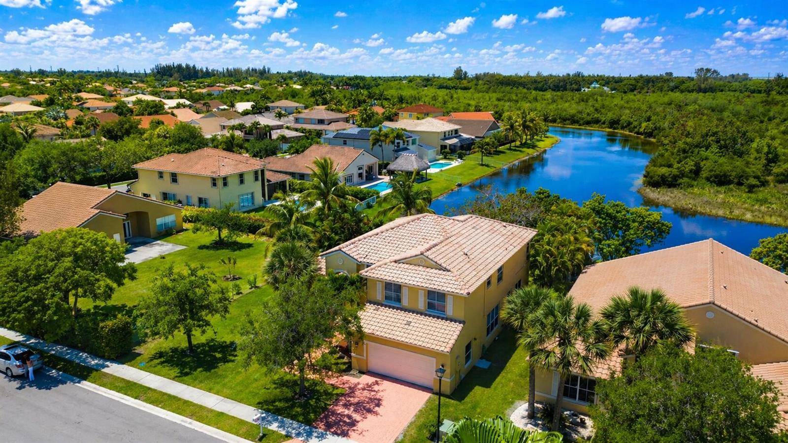 740 SW 191stPembroke Pines - picture