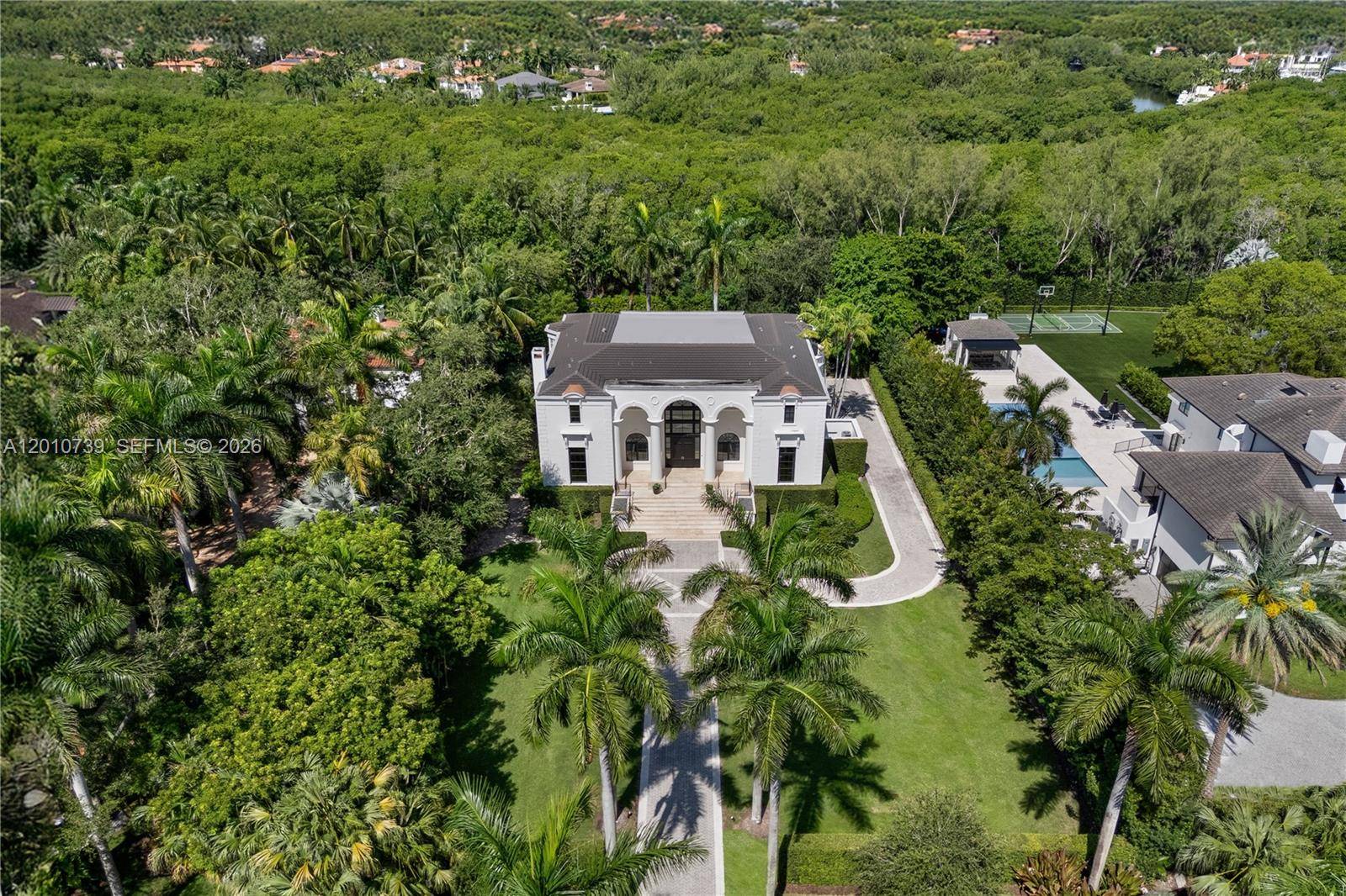 26 Tahiti Beach Island RdCoral Gables - picture