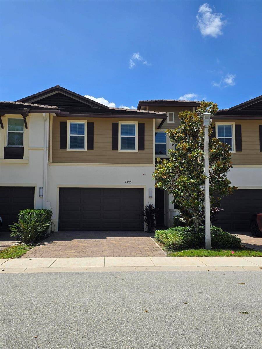 4920 Pointe MidtownPalm Beach Gardens - picture