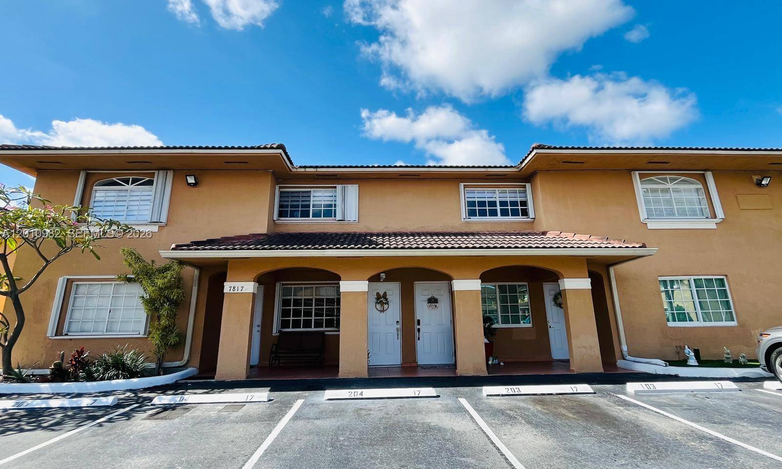 7817 W 36th AveHialeah - Condo 1-4 Stories,Condo condo unit 204 - picture