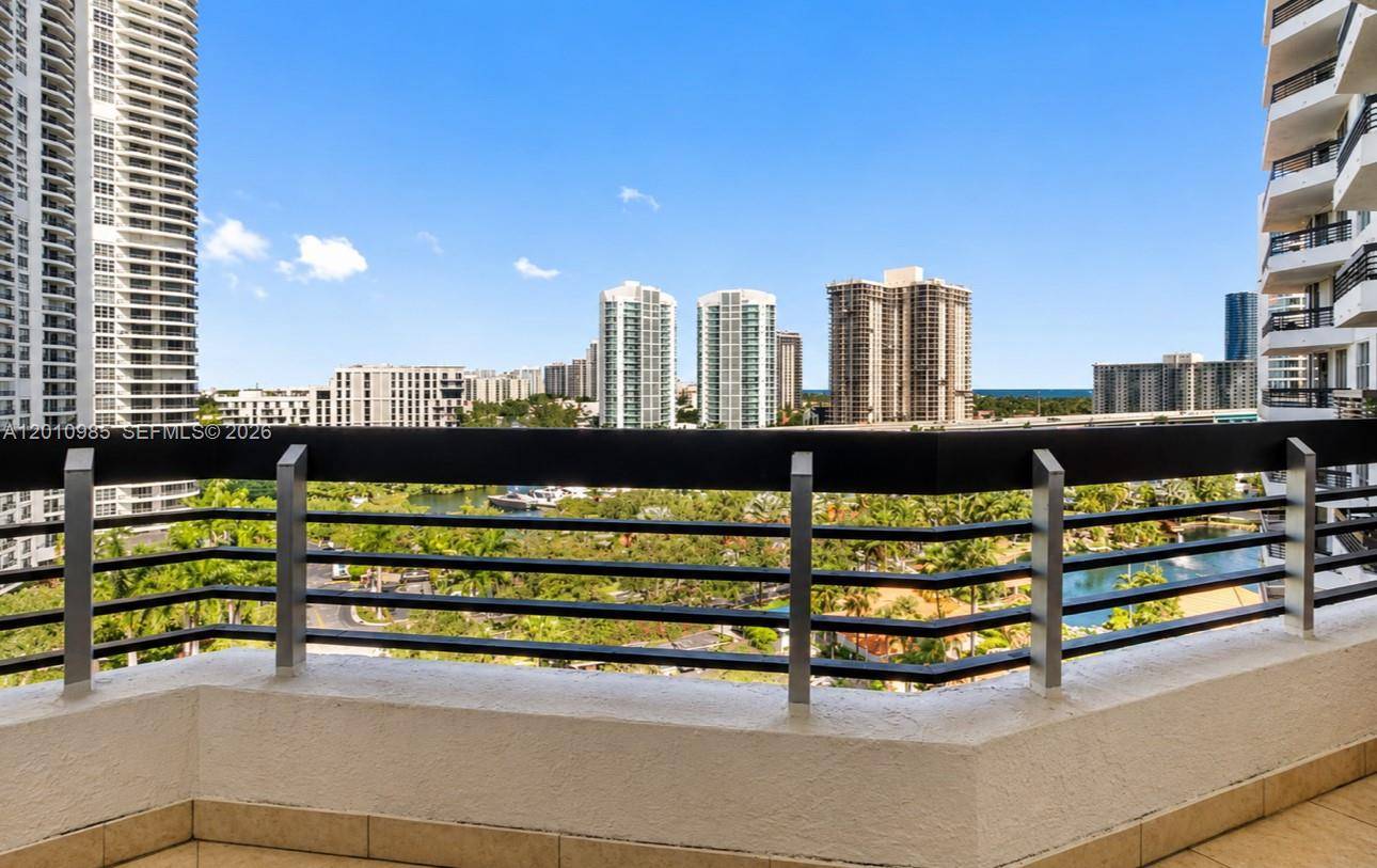 3600 Mystic Pointe DrAventura - Condo 5+ Stories,Condo condo unit 1209 - picture