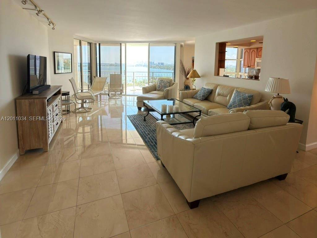 4000 Towerside TerMiami - Condo/Co-Op/Annual,Condo condo unit 1912 - picture