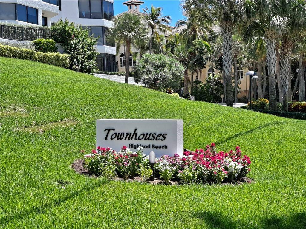 2565 S OceanHighland Beach - TOWNHOUSES OF HIGHLAND BEA condo unit 201n - picture
