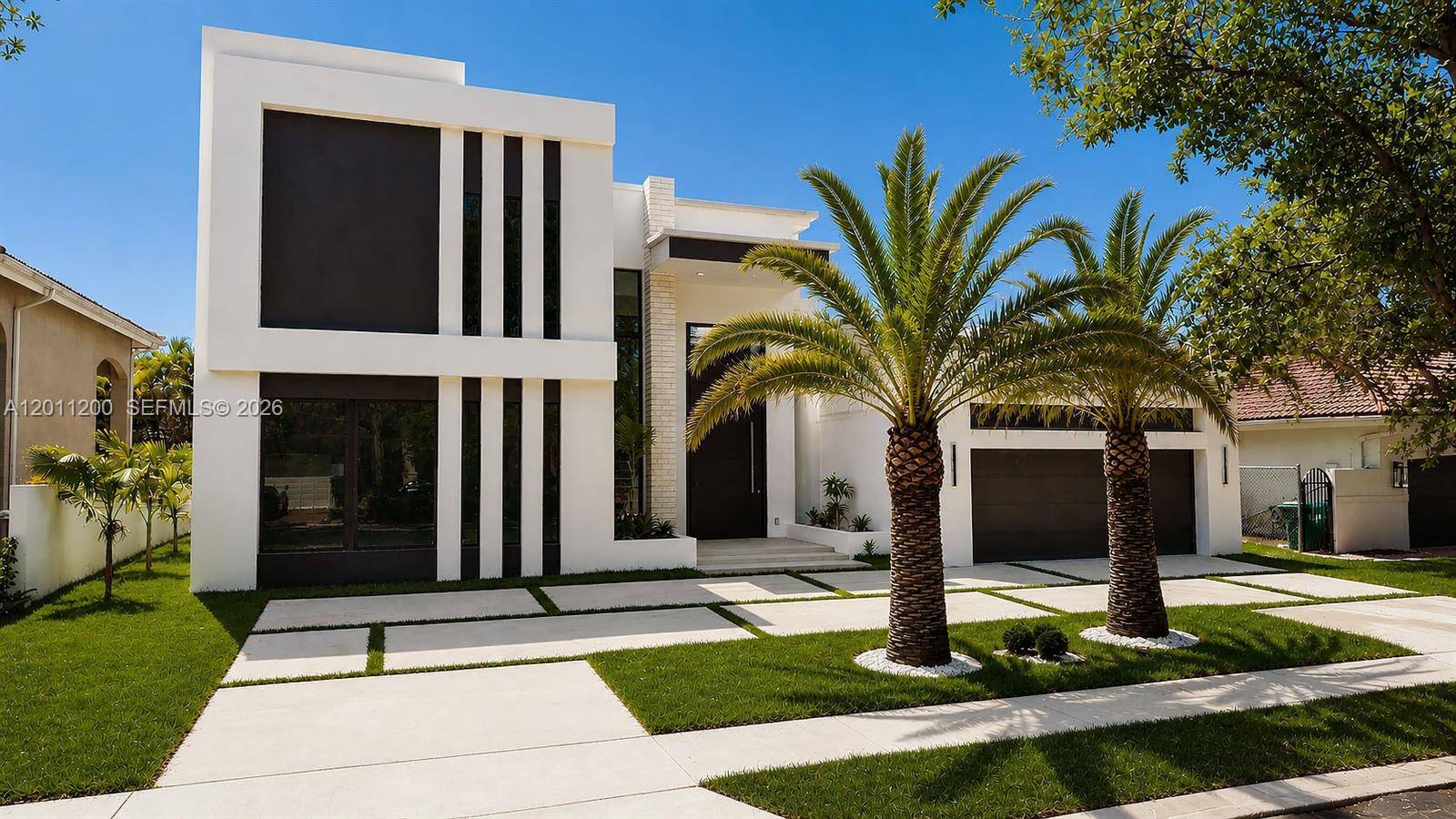 16022 NW 83rd CtMiami Lakes - picture