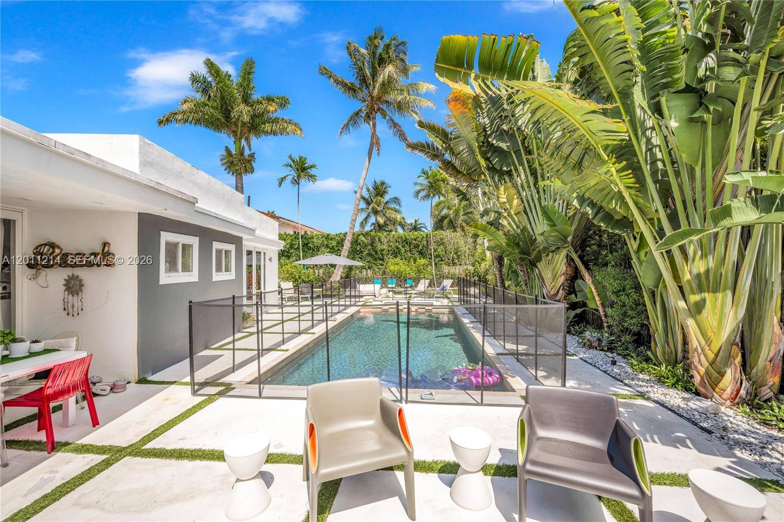 4975 Delaware AveMiami Beach - picture
