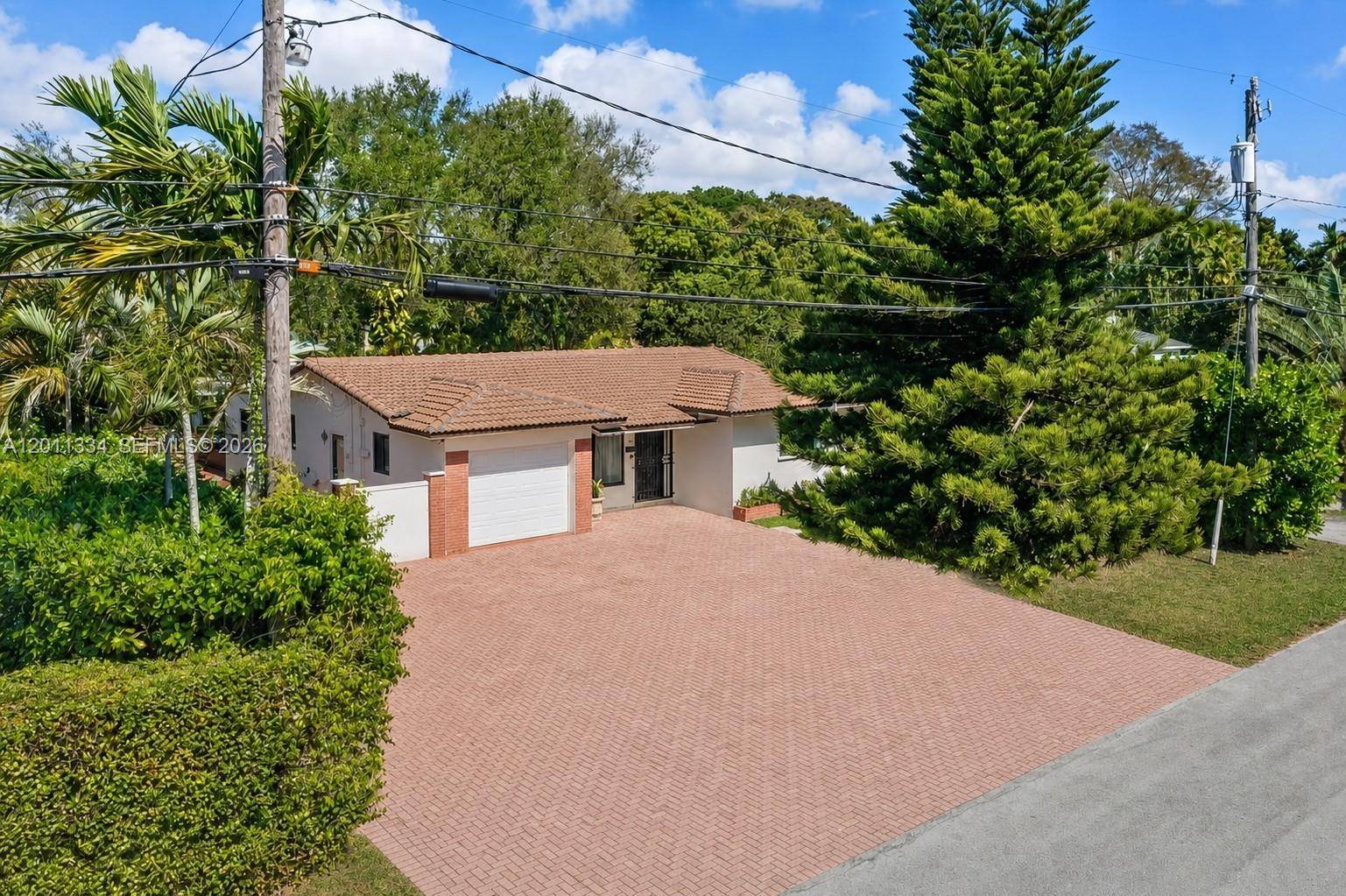6385 SW 25th StMiami - picture