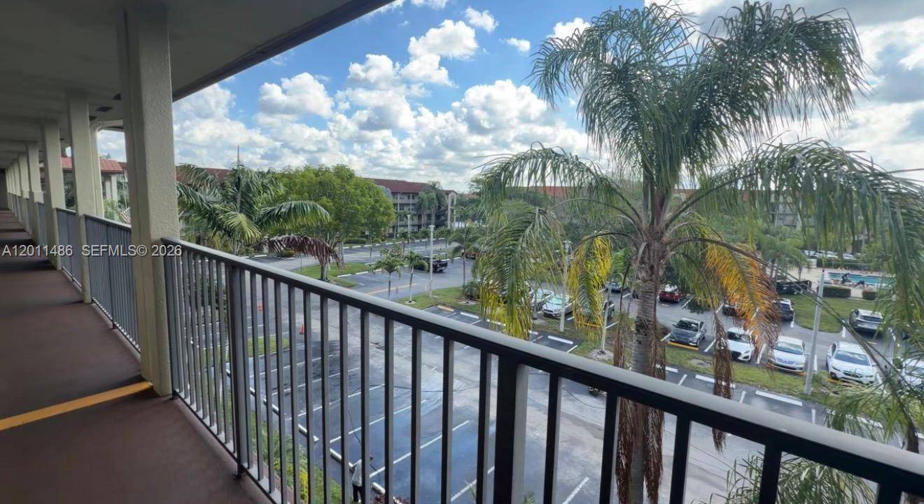 1400 SW 131st WayPembroke Pines - Condo 1-4 Stories,Condo condo unit 407Q - picture