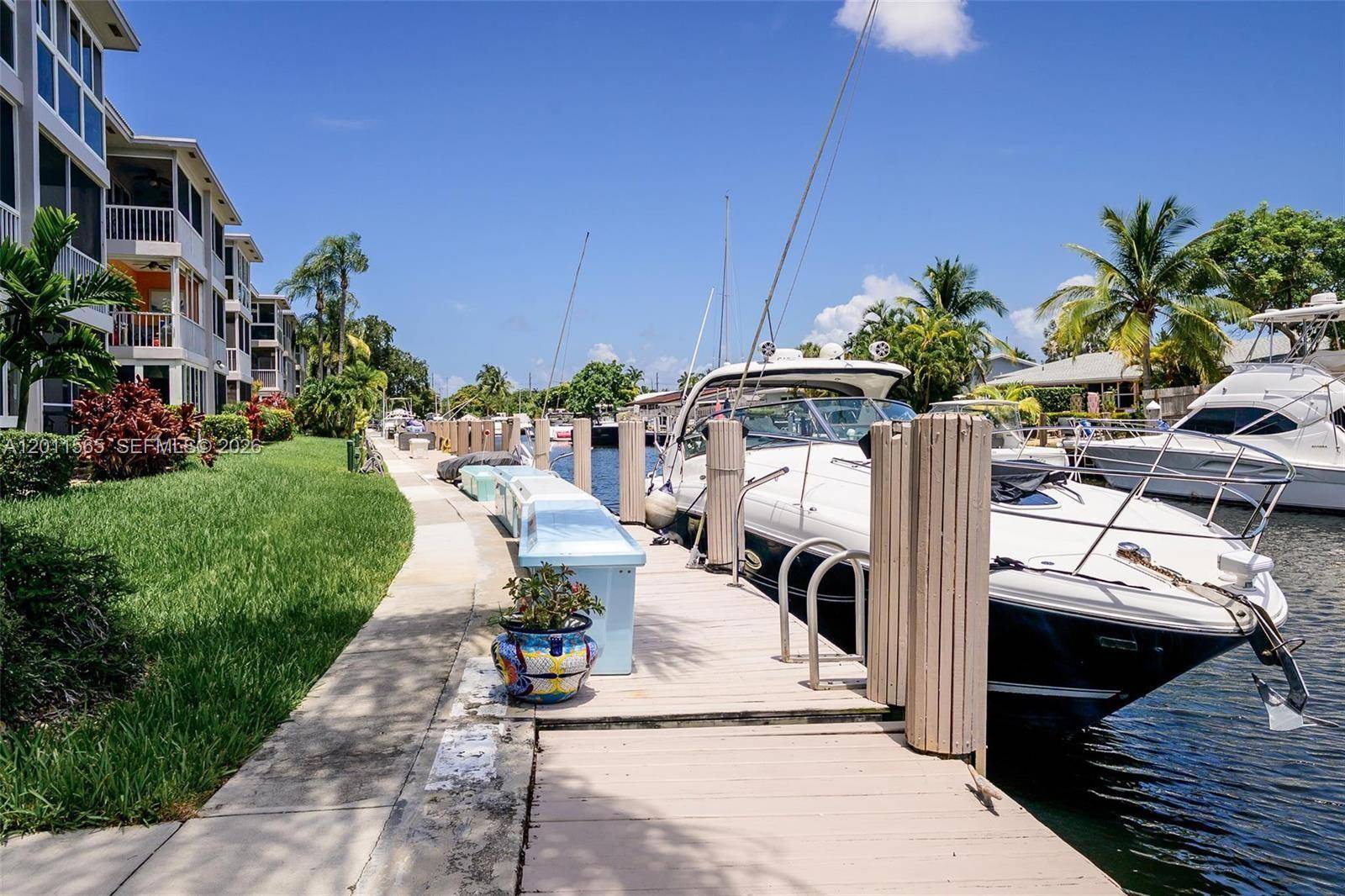 1000 SW 12th StFort Lauderdale - Condo 1-4 Stories,Condo condo unit 203 - picture