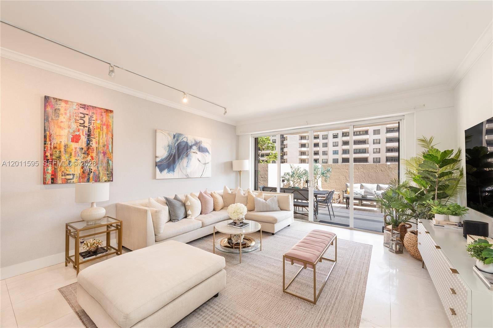 201 Crandon BlvdKey Biscayne - KEY COLONY NO 1 condo unit 138 - picture