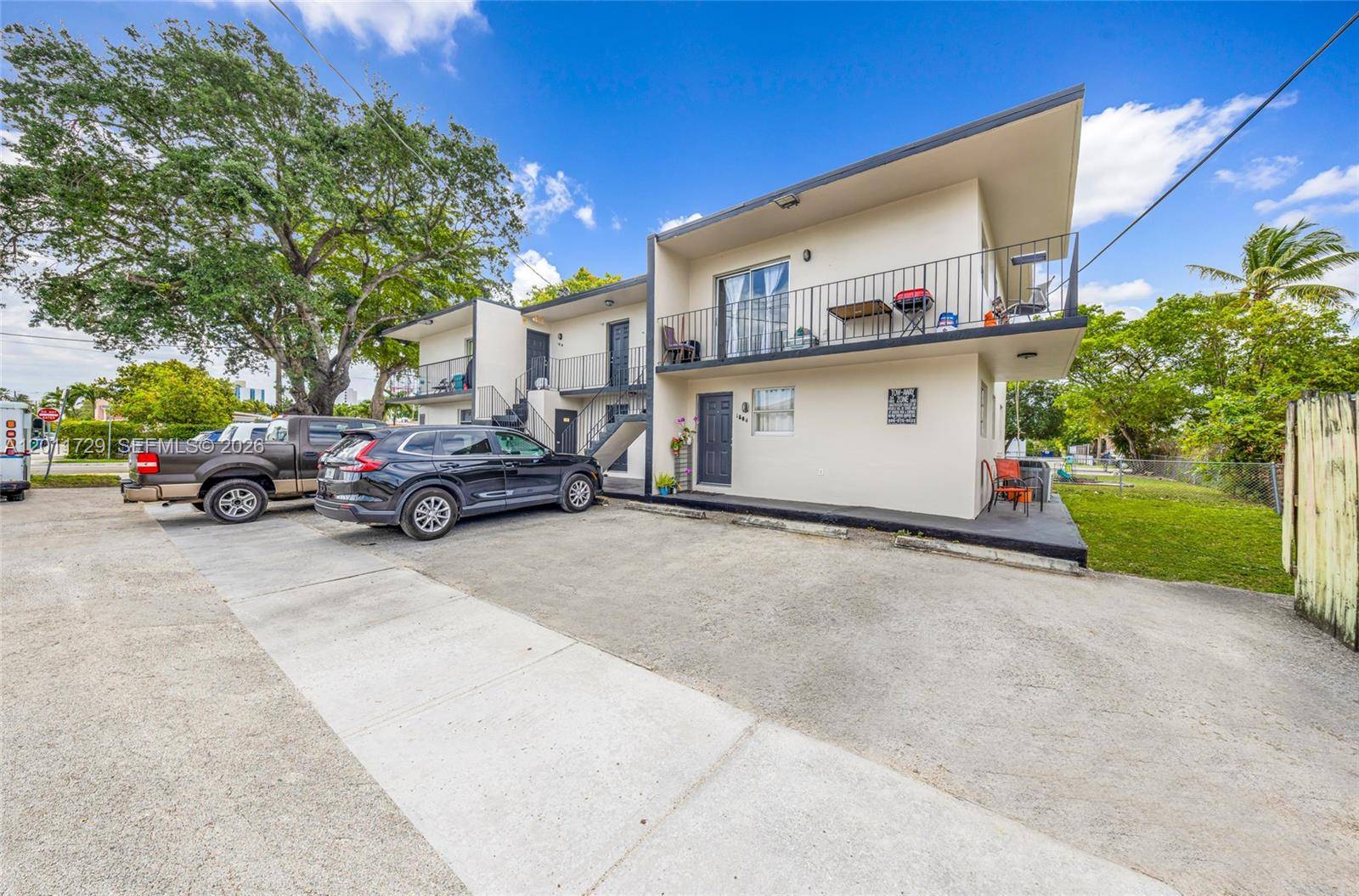 1800 NW 19th TerMiami - picture