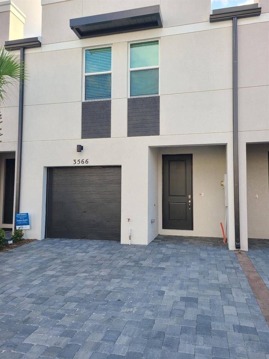 3566 San BernardinoPalm Springs - picture