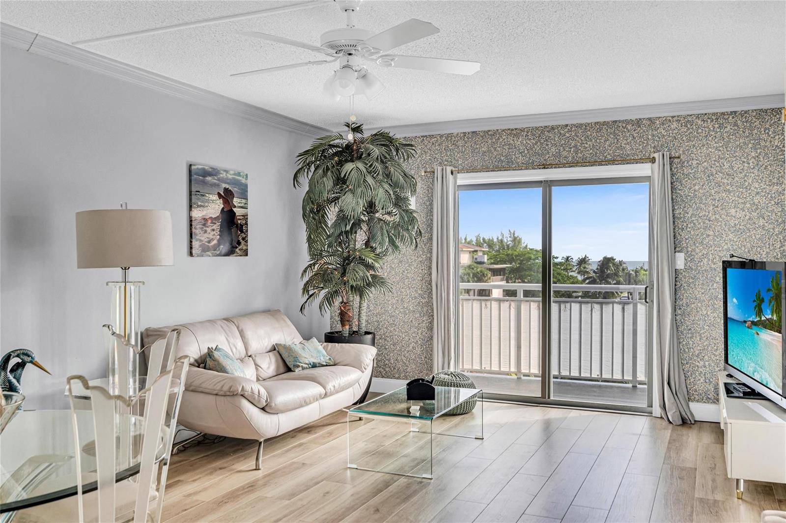 720 OrtonFort Lauderdale - LEISURE SANDS CONDO condo unit 505 - picture