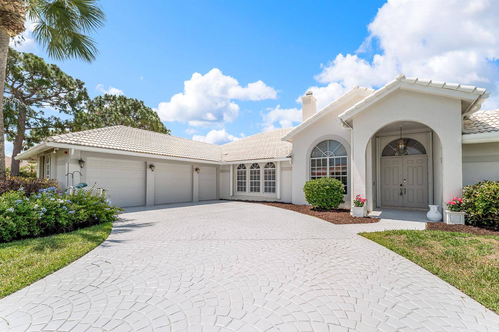 1402 SW OspreyPort St. Lucie - picture