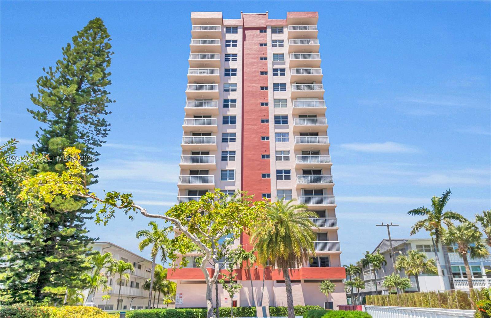 3161 S Ocean DrHallandale Beach - Condo 5+ Stories,Condo condo unit 1107 - picture