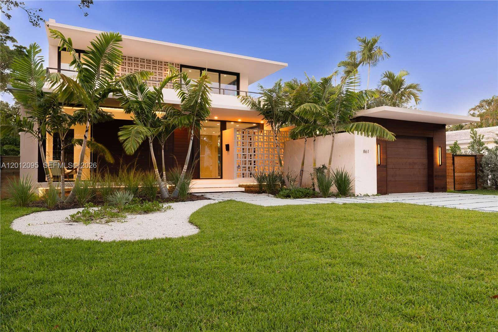 861 NE 91st TerMiami Shores - picture